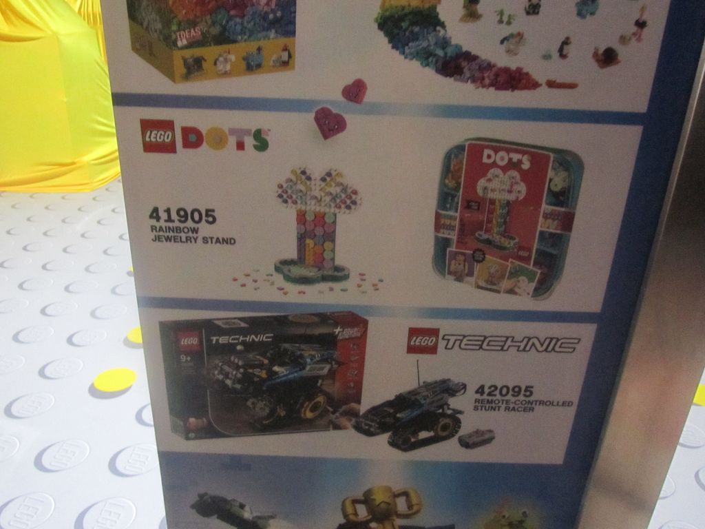 5樓「Megabox x Lego 極速天地」及期間限定店