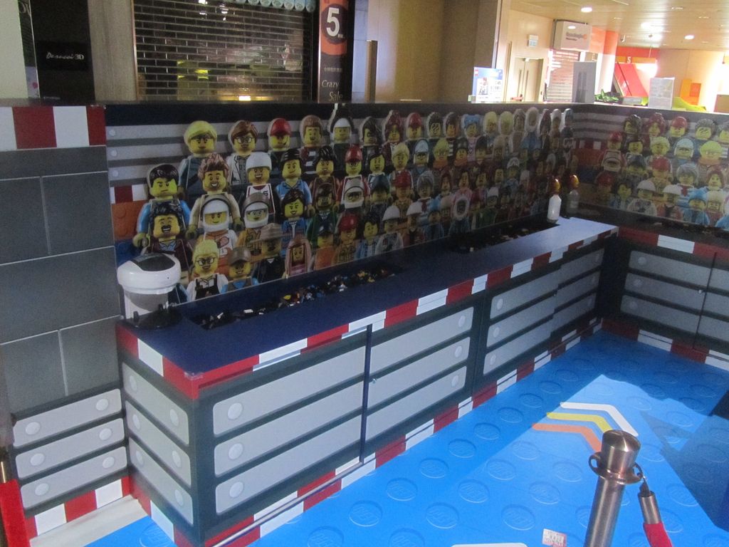 5樓「Megabox x Lego 極速天地」及期間限定店
