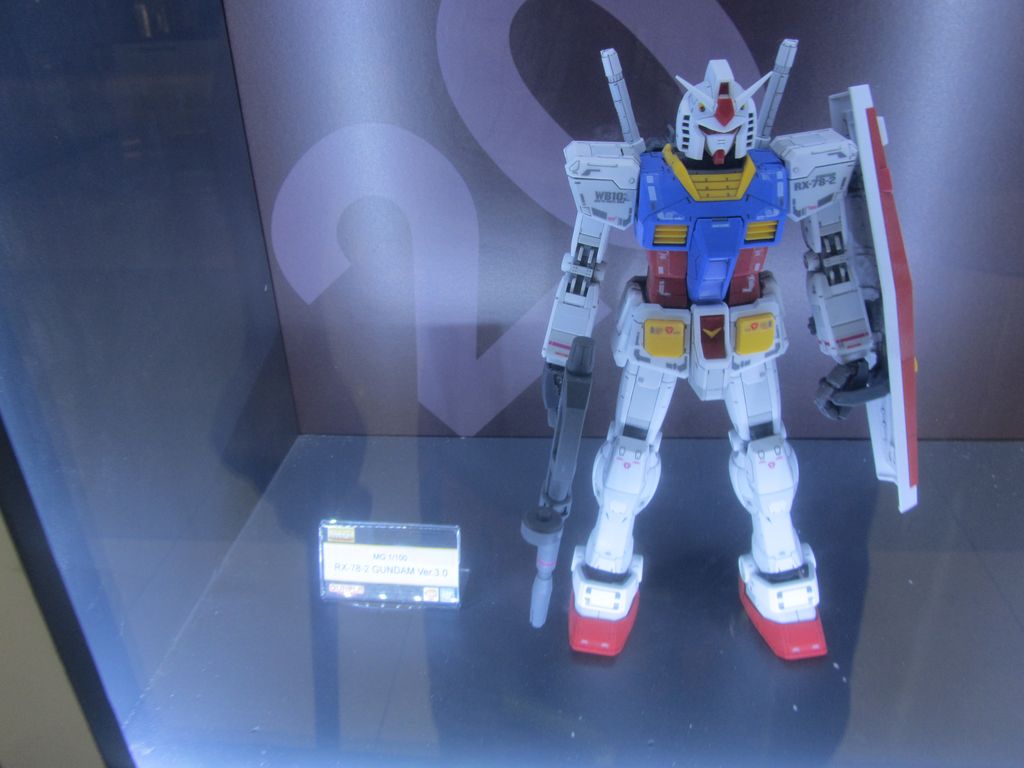 歷代不同大小比例的高達 RX-78-2 模型展示
